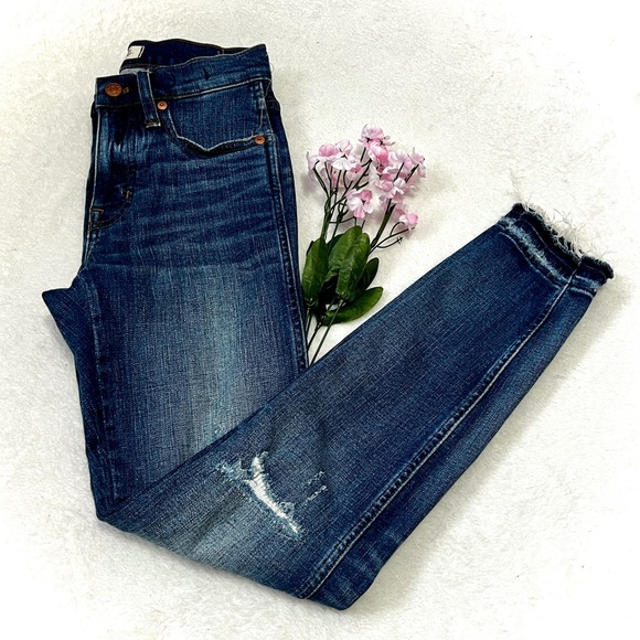 Madewell 9" High-Rise Distressed Skinny Jean - Size 24 - Picture 1 of 13